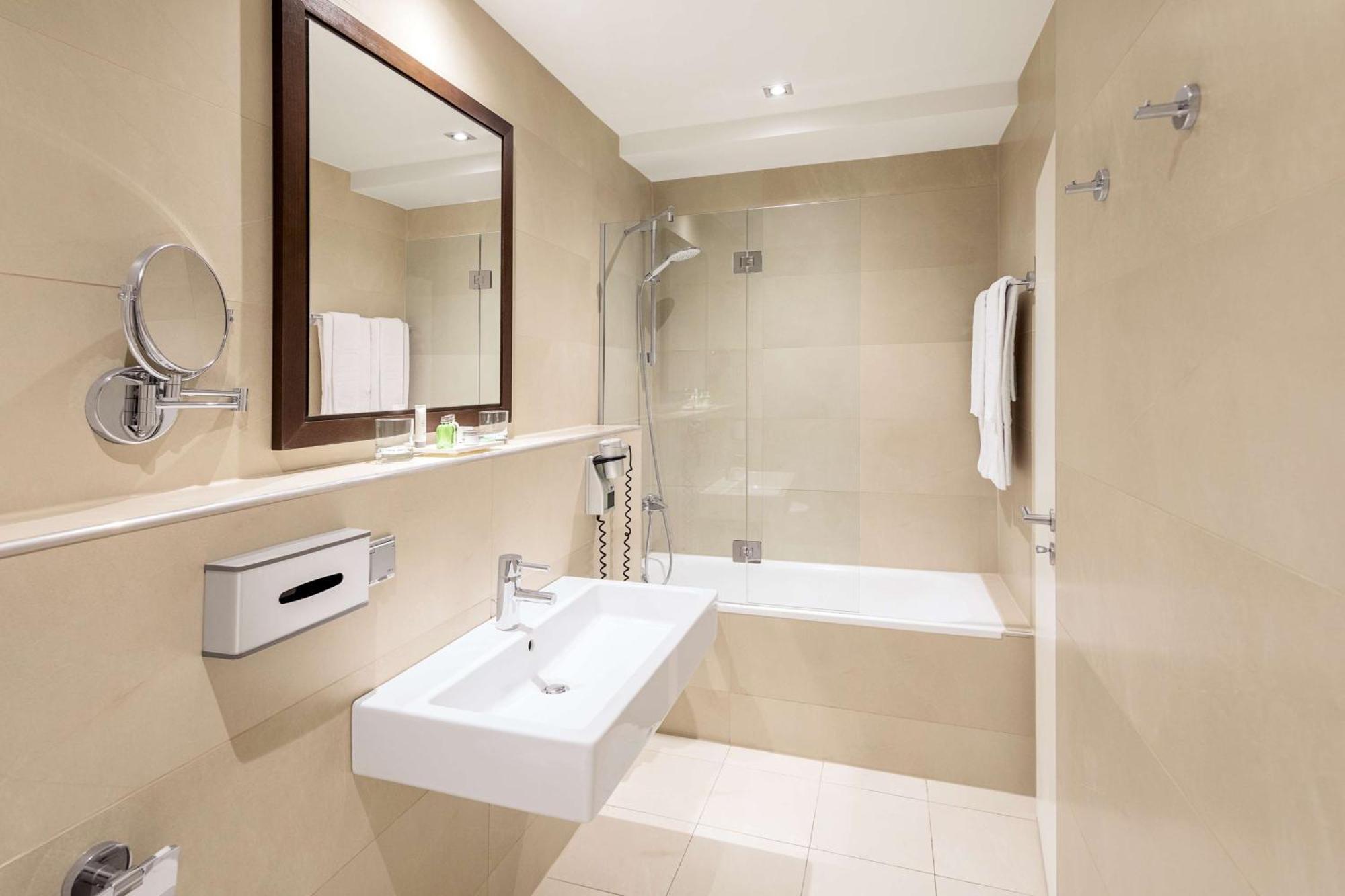 Nh Hamburg Mitte Hotel Luaran gambar
