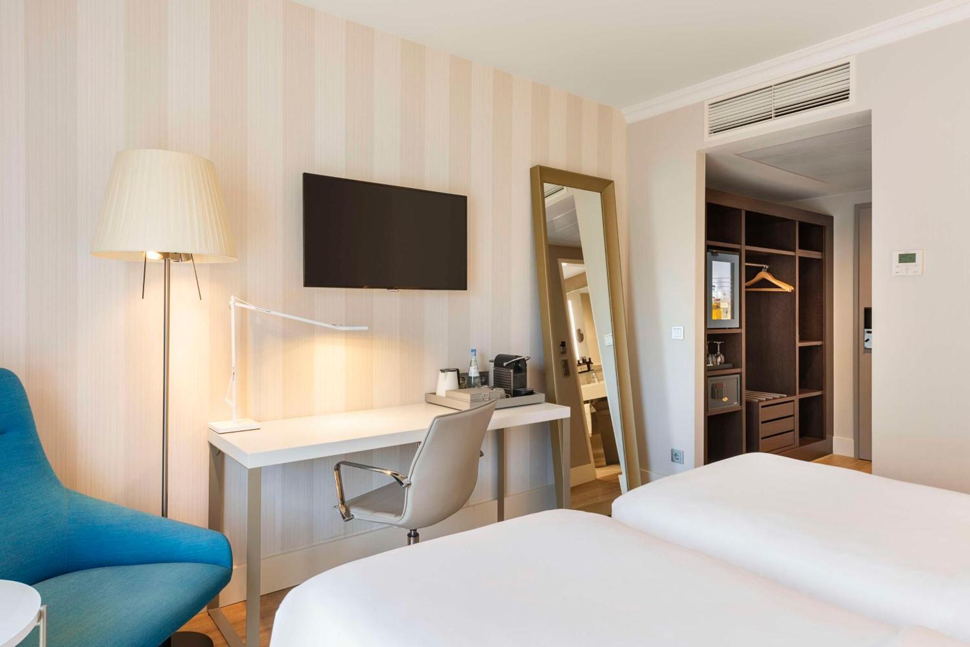 Nh Hamburg Mitte Hotel Luaran gambar